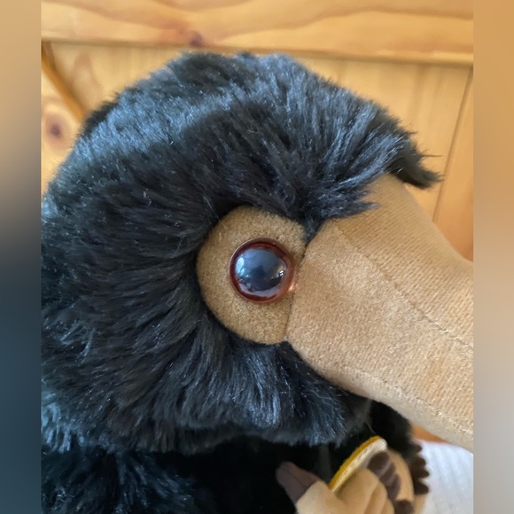 The Noble Collection Fantastic Beasts Niffler Plush - Picture 3 of 12
